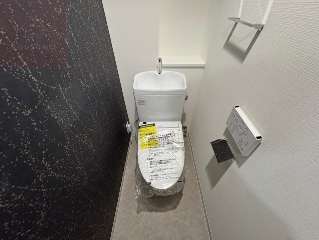 プレサンスNEO新深江リュミエルのトイレ写真