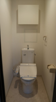トイレ　落ち着いたトイレです