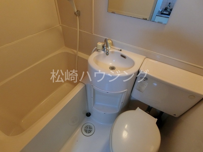ホワイト松が丘の内装写真