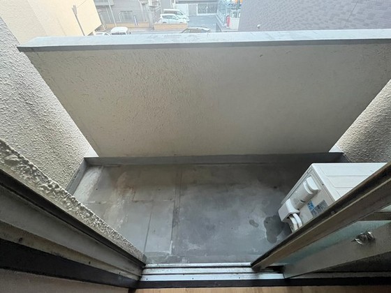 バルコニー　※別号室の写真となります