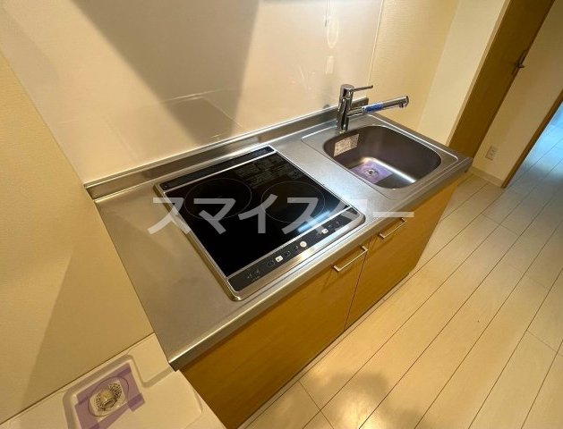 西武新宿線 所沢駅 徒歩7分 7階建 築6年のキッチン写真