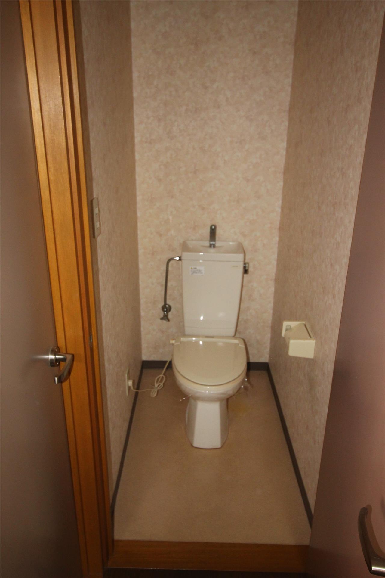 エクセール中川のトイレ写真