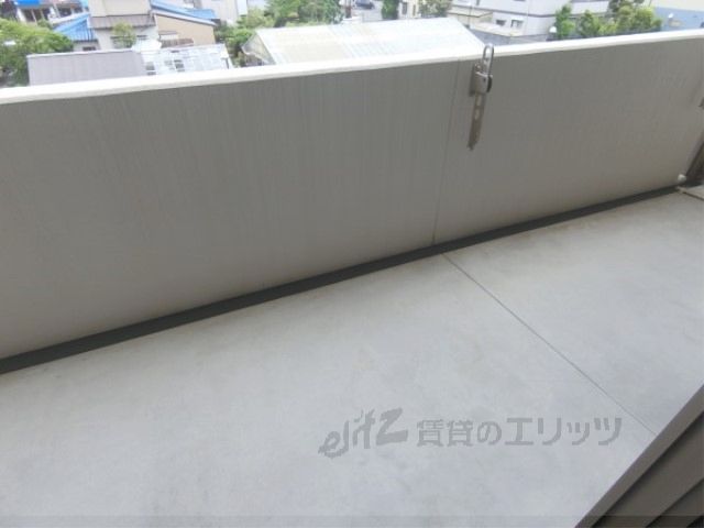 バルコニー　ベランダ