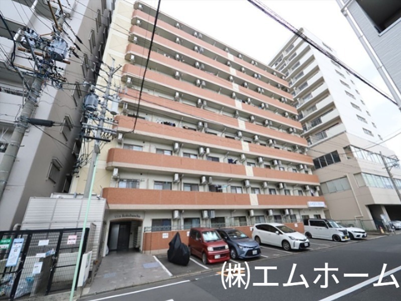 建物外観　オートロック 宅配BOX 防犯カメラ付