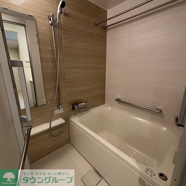 バス・シャワールーム　※写真は同タイプ住戸です。