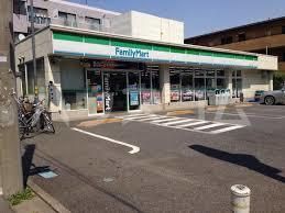 コンビニ　ファミリーマート・板橋高島平団地前店（コンビニ）まで155m