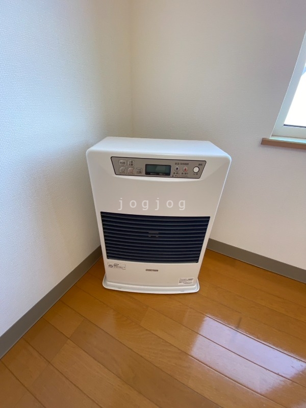 その他設備　冬はあったか灯油ストーブ★