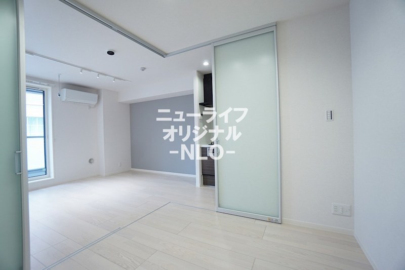 その他部屋・スペース　4.3帖洋室☆日の光を遮らないスライディングスクリーン仕様☆