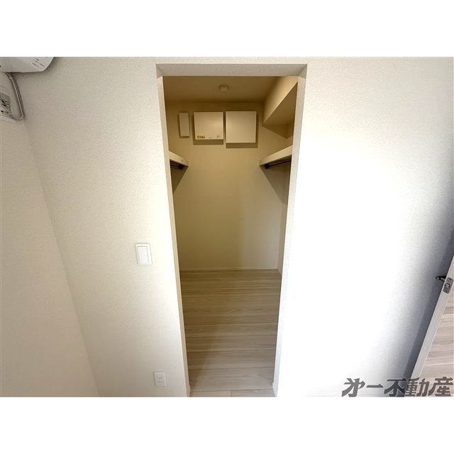 収納　ウォークインクローゼット