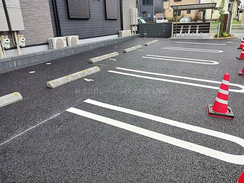 駐車場　お問合せは048-772-8202