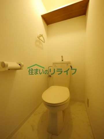 トイレ　ビラ中島