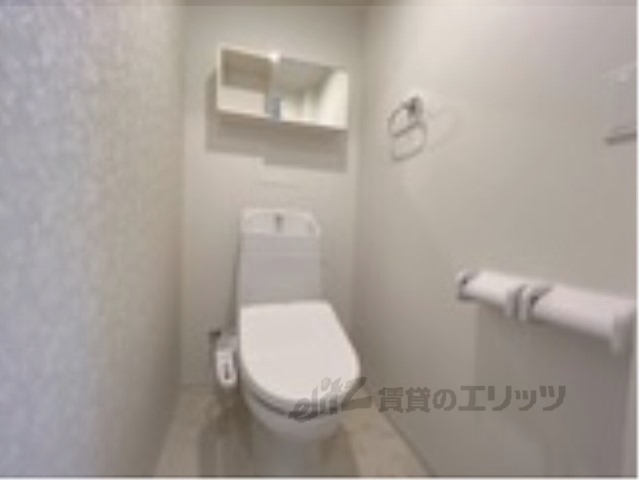 田原本町三笠アパート新築工事のトイレ写真