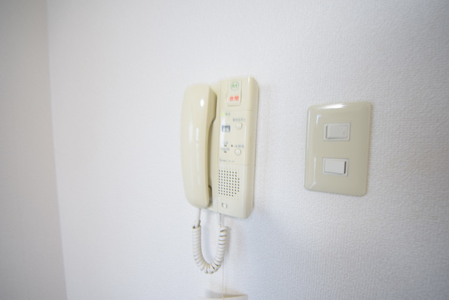セキュリティ　～はーいどなた～