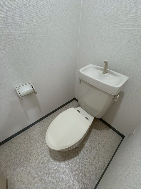 原田マンションのトイレ写真