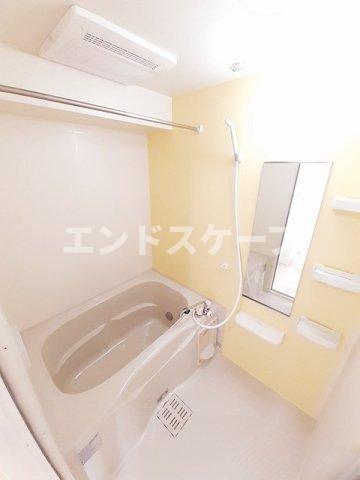 ＪＲ両毛線 伊勢崎駅 徒歩21分 3階建 築15年の風呂写真