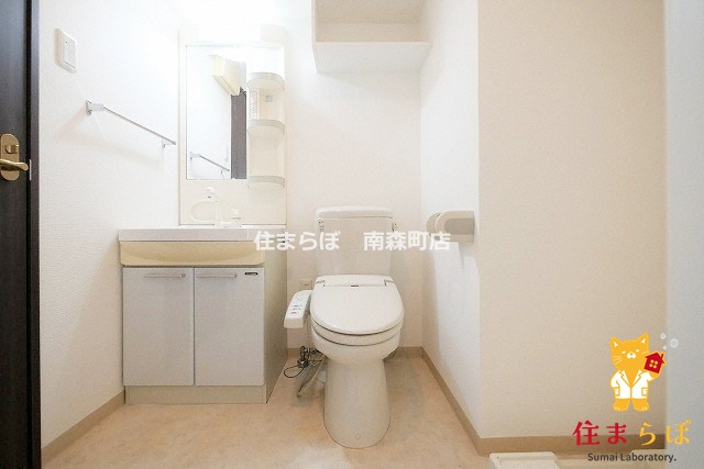 地下鉄長堀鶴見緑地線 松屋町駅 徒歩3分 13階建 築21年のトイレ写真