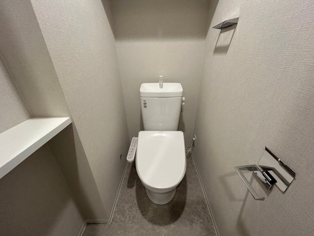 スプランディッド新大阪VIIのトイレ写真
