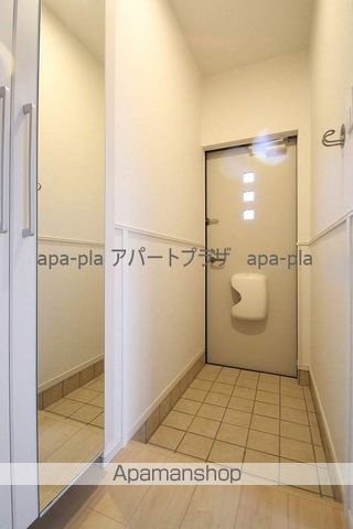 東武東上線 新河岸駅 徒歩21分 2階建 築11年の玄関写真