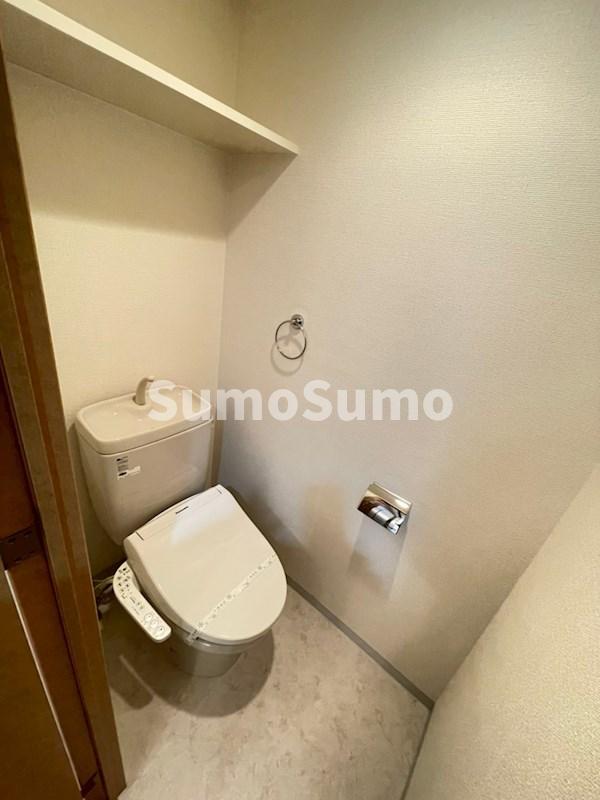 ロイヤルヒル神戸三ノ宮IIのトイレ写真