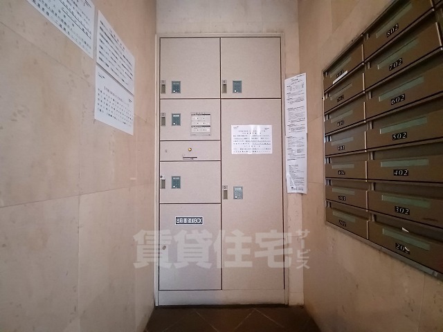 西鉄天神大牟田線 薬院駅 徒歩5分 9階建 築23年の外観写真