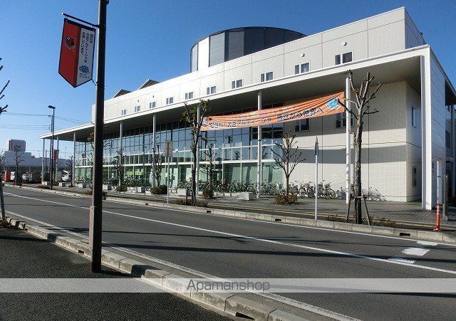 役所　西区役所（役所）まで637m