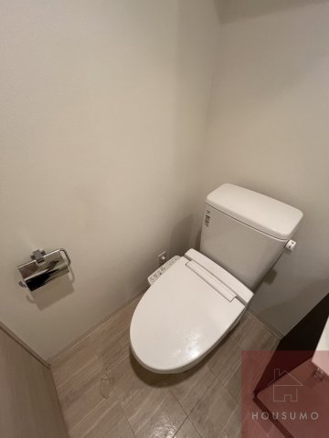 エスリード江坂江の木町のトイレ写真