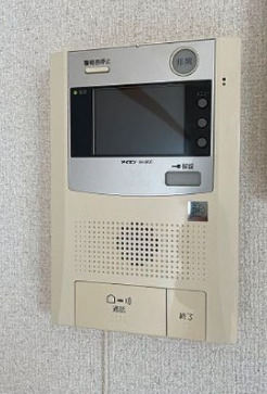 セキュリティ　モニター付きインターホン
