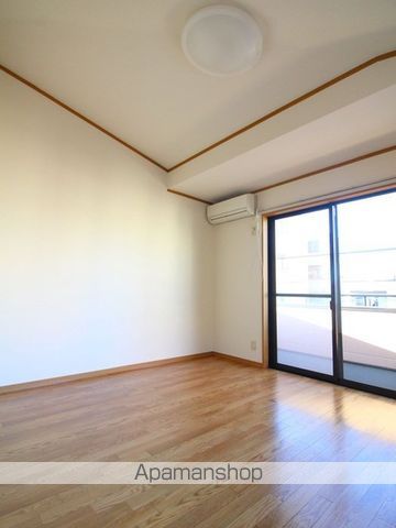K’Sロフトの居間写真