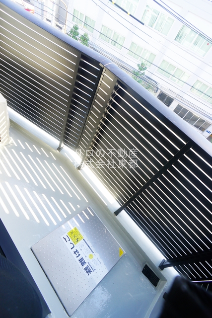 バルコニー　バルコニー付！お天気のいい日は洗濯物も気持ちよく干せますね！