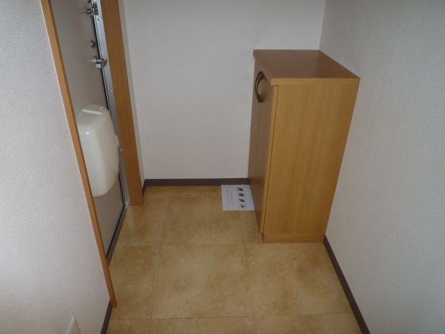 スプリングベルの玄関写真