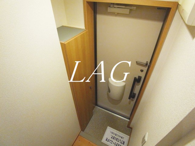 玄関　玄関です。