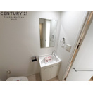 洗面設備　洗面所内にトイレあり！