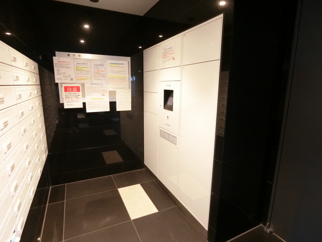 MAXIV王子RICOTTの外観写真