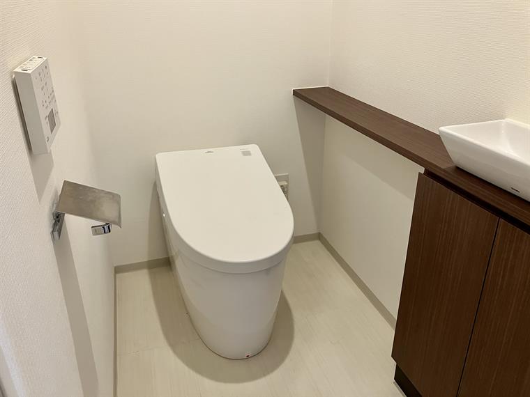 トイレ　コンパクトで使いやすいトイレです