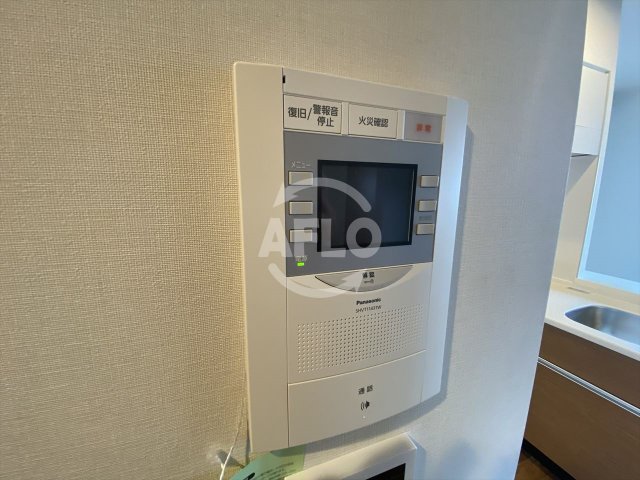 セキュリティ　リフレ天満橋　TVモニター付きインターホン