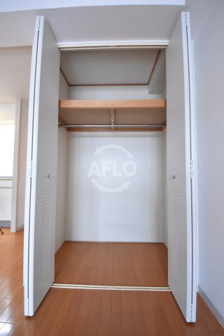 収納　エスポルテ福島　クローゼット