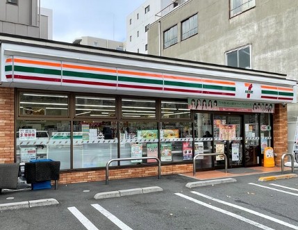 コンビニ　セブンイレブン 墨田緑4丁目店（コンビニ）まで199m