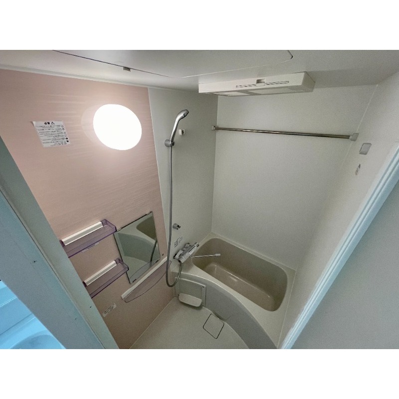 クレストタップ神戸湊町NOIRの風呂写真