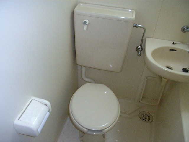 中山ビルのトイレ写真