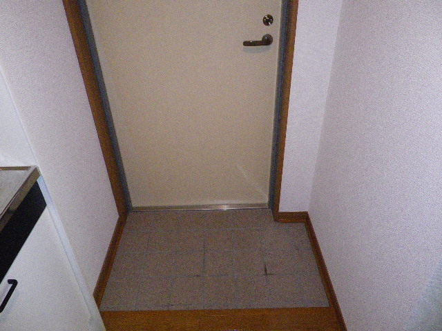 中山ビルの玄関写真