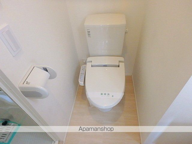 東京メトロ丸ノ内線 新大塚駅 徒歩5分 3階建 築14年のトイレ写真