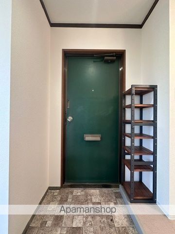 メゾン塩澤の玄関写真