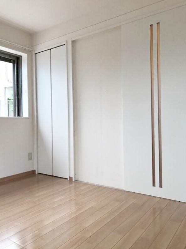 キッチン　【人気の角部屋2面採光で明るいお部屋♪】嬉しいネット無料！！