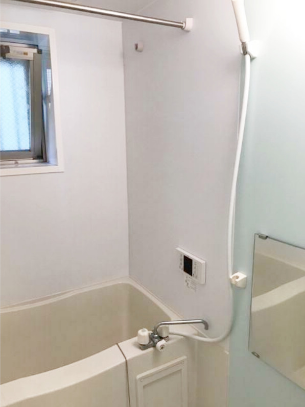 バス・シャワールーム　【人気の角部屋2面採光で明るいお部屋♪】嬉しいネット無料！！