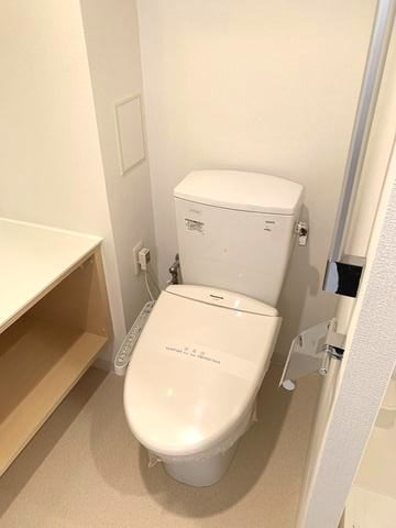 トイレ　清潔感のあるトイレです