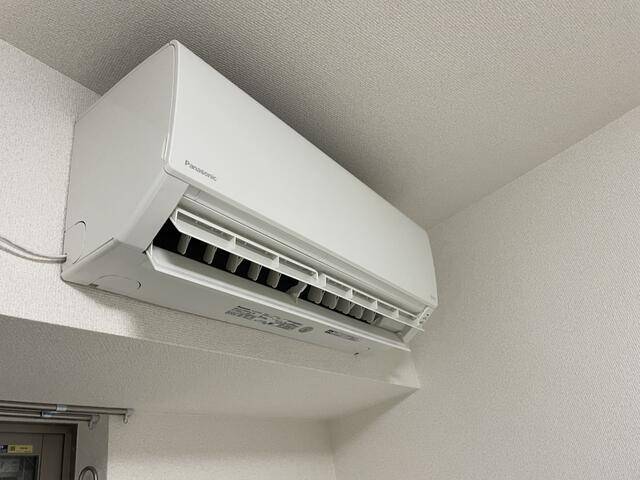 バルコニー　浴室乾燥機完備