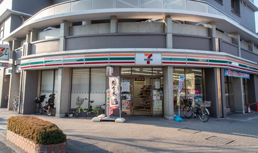 コンビニ　セブン-イレブン 北赤羽駅アクトピア店（コンビニ）まで100m