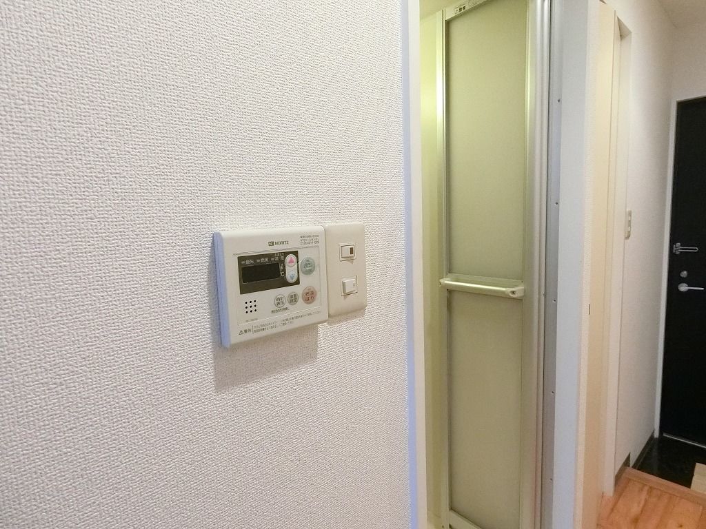 その他設備　湯温調節楽々給湯リモコン