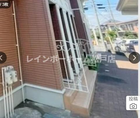 エントランス　ゆとりのあるエントランスです
