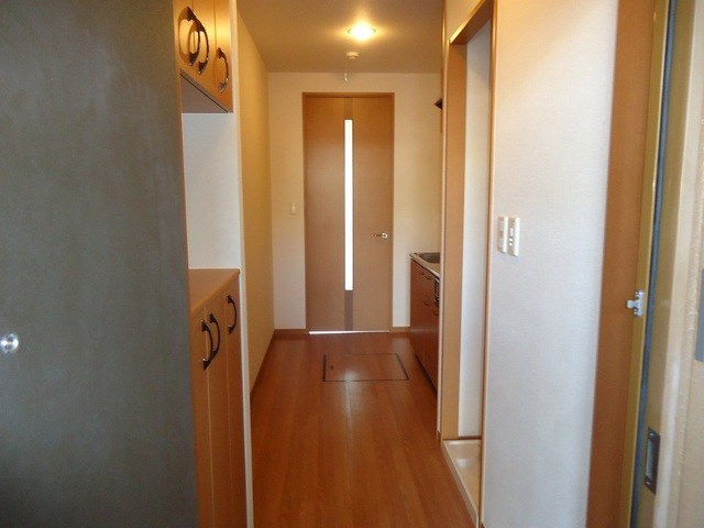 玄関　お問い合わせは048-772-8202
